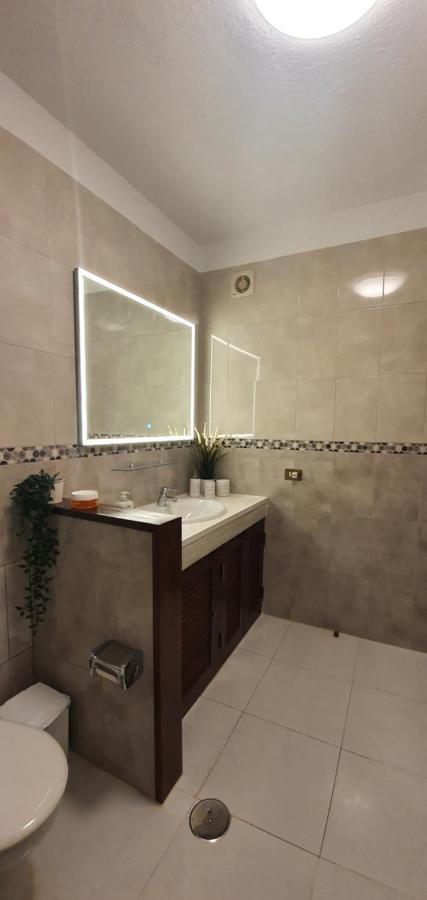 Spectacular Renovated Apartment, 5 Min To Camison Beach, With Aircon Arona  Dış mekan fotoğraf