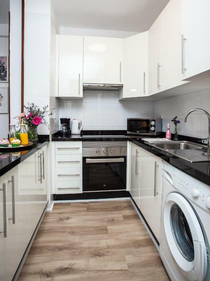 Spectacular Renovated Apartment, 5 Min To Camison Beach, With Aircon Arona  Dış mekan fotoğraf